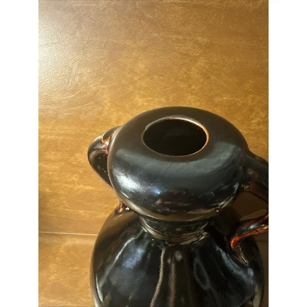 Italian Majolica Style Amphora Vase Art Pottery Black Hints Of Red On Handles